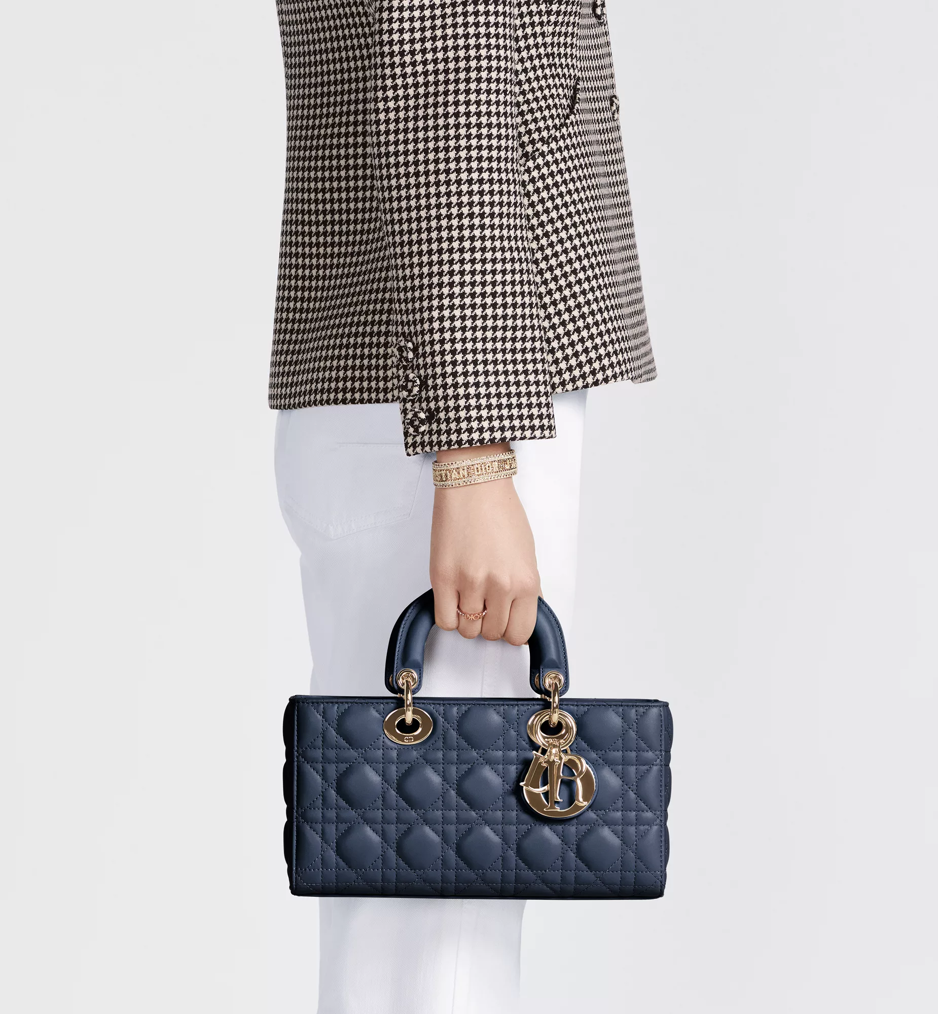 Sac Dior Lady D-Joy medium en cuir cannage