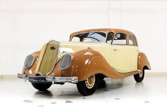 Voiture ancienne : rénovation du cuir